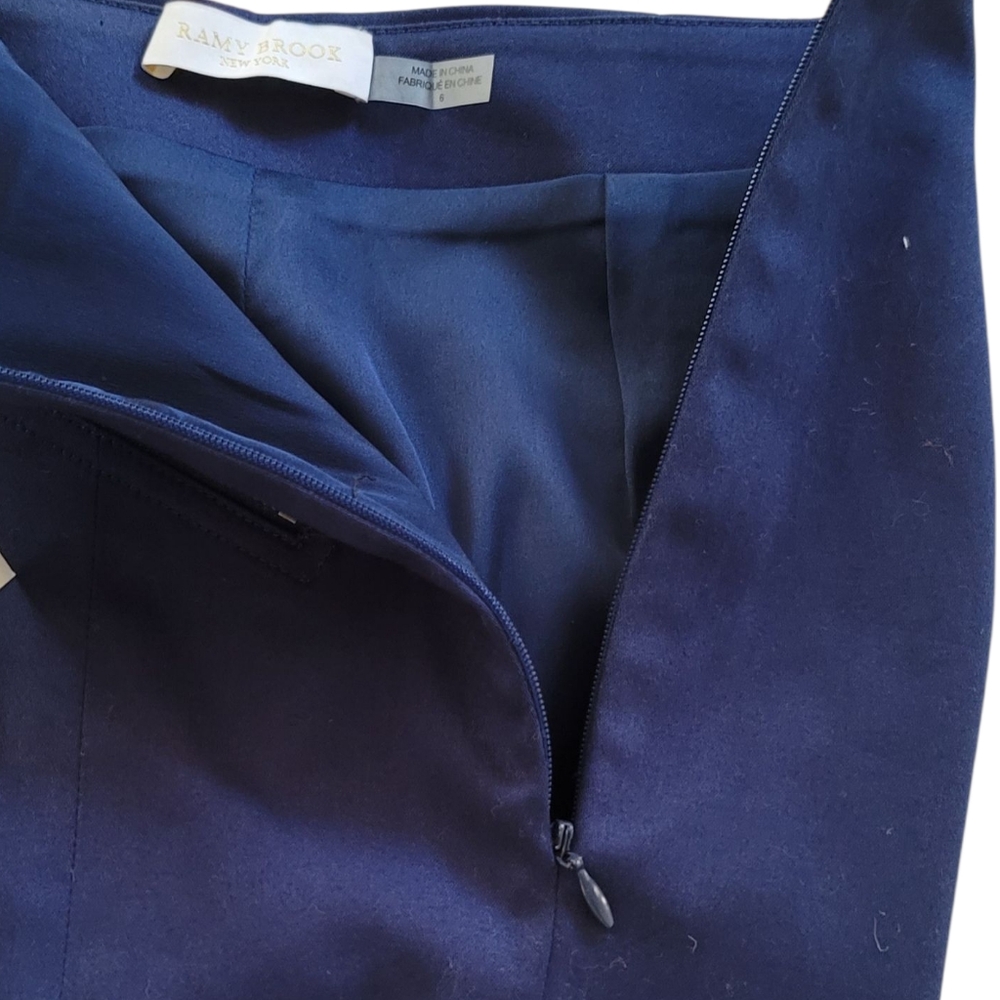 Women's Navy Blue Shorts - Picture 3 of 8